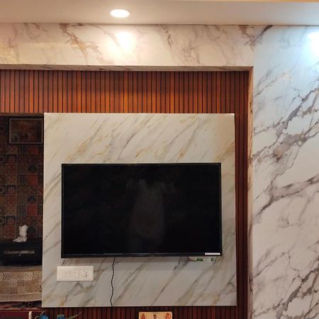 Ak Royal Guest House Service Greater Noida West Exterior photo